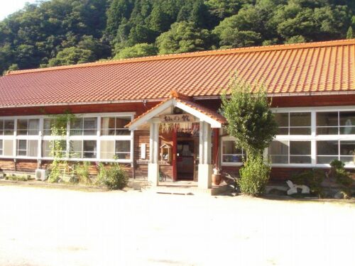 廃校の小学校