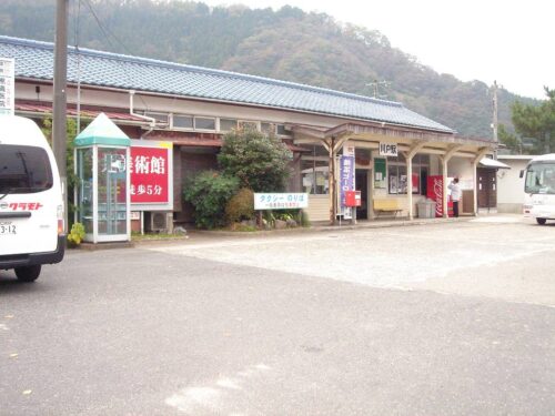 Dsc08807 JR川戸駅前