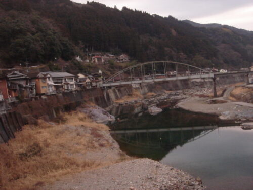 五ヶ瀬川