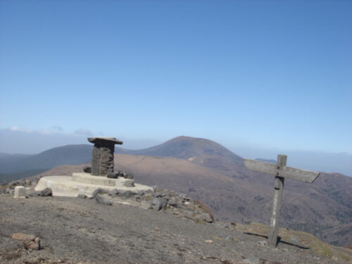 Dsc03476 高千穂峰頂上 1574m