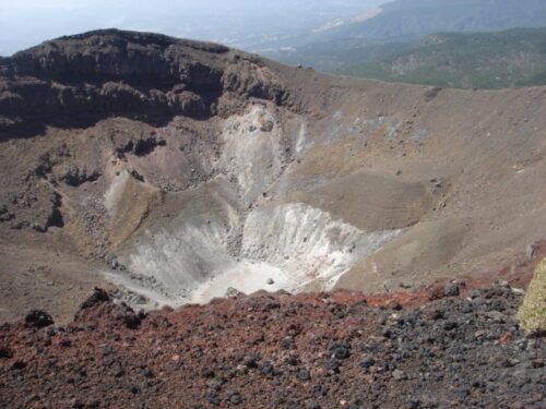 Dsc03481 御鉢(1206m)