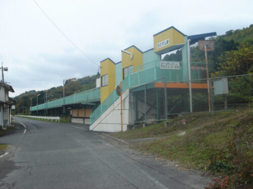 Dsc04794 JR石打ダム駅
