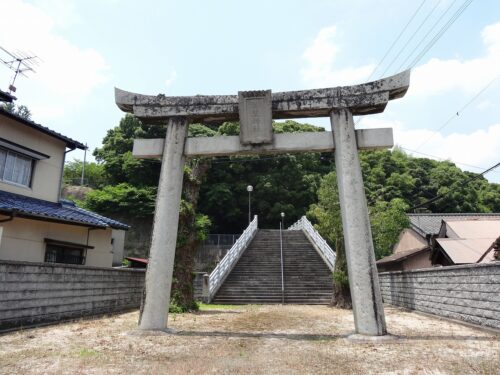 許斐神社