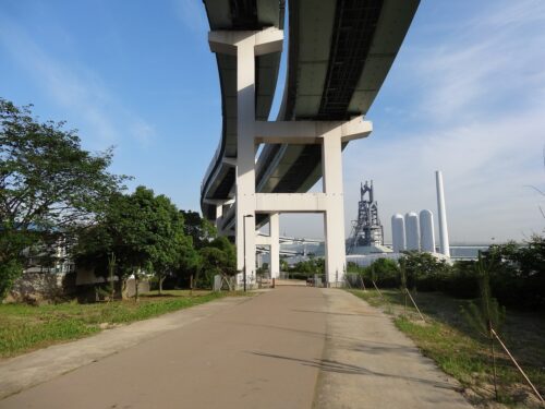 Dsc00833 北九州都市高速道路高架下