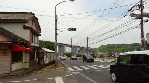 鈴田交差点
