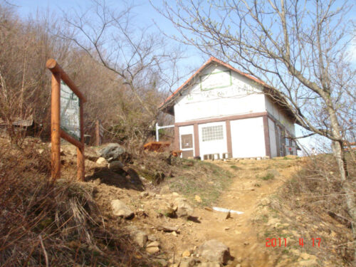 Dsc07668 福智山の山小屋