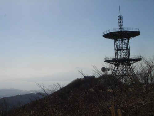 五家原岳の無線塔