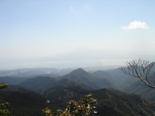 Dsc09676 雲仙岳と干拓の橋