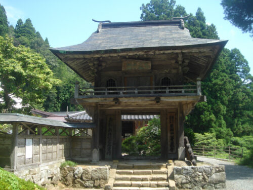 華蔵寺　山門