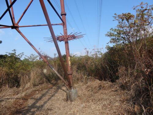 送電鉄塔