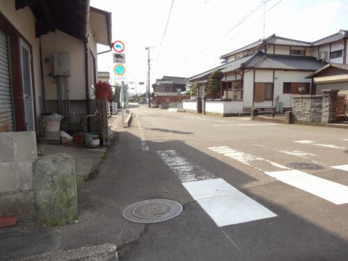 追分石