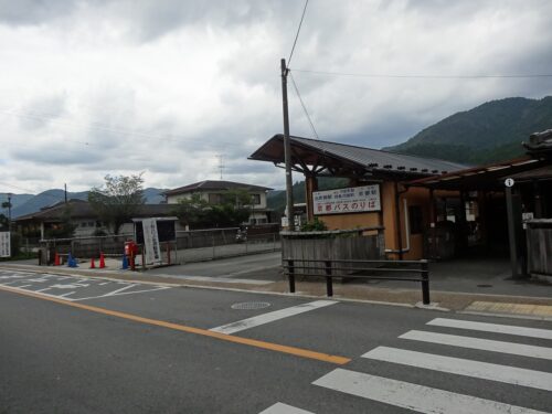 大原バス停