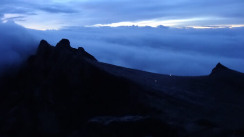 キナバル山