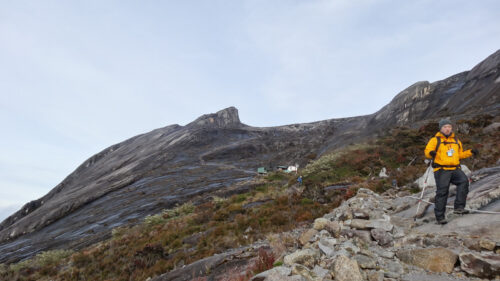 キナバル山