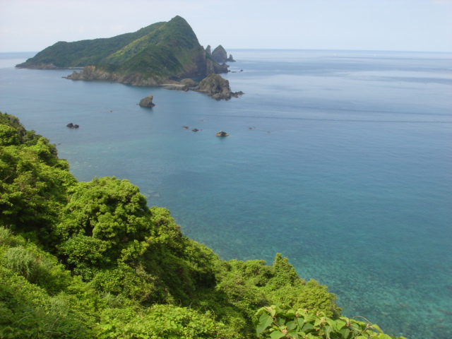 沖秋目島(枇榔島)