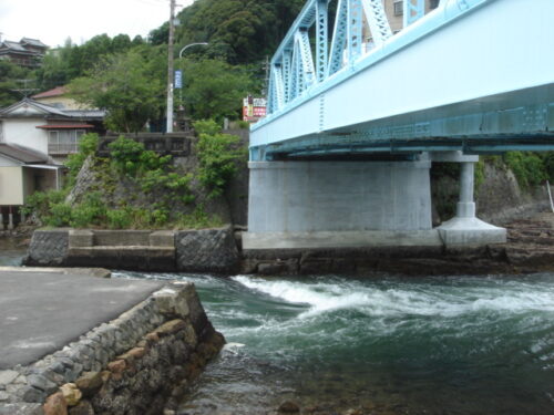 観潮橋