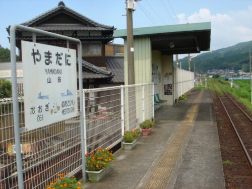 Dsc01987 松浦鉄道山谷駅