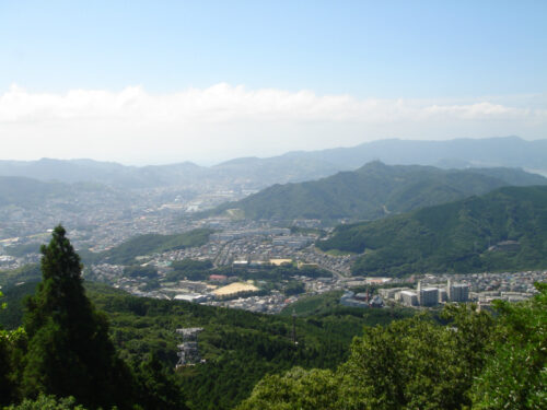 Dsc00981 長崎市街地と稲佐山