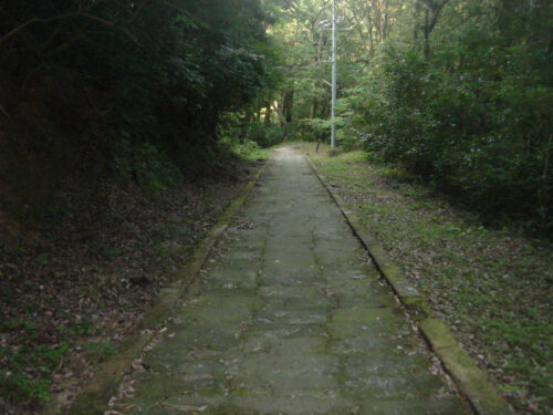 Dsc01334 一畑薬師への古参道を下る