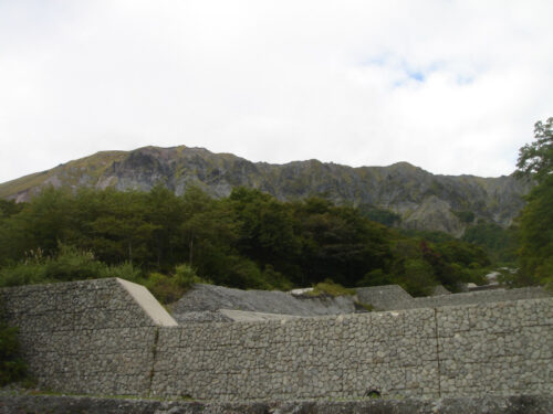 Dsc01909 二ノ沢からの大山稜線