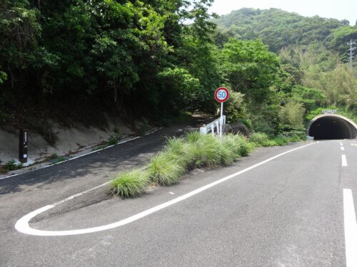 Dsc02488 主師トンネル手前から、旧道へ