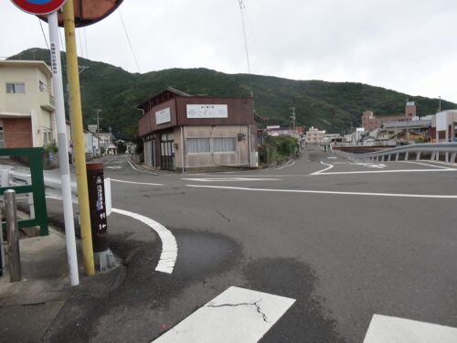 Dsc03358 青方の街並み道しるべ