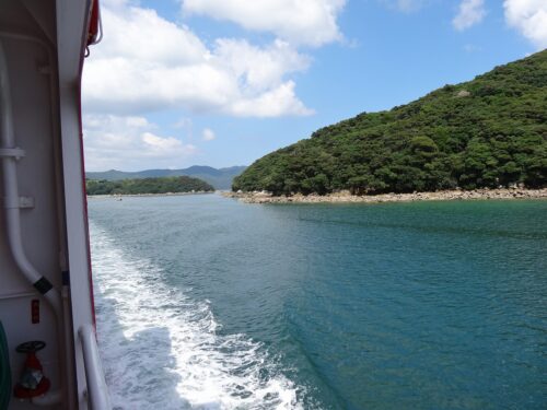 奥浦湾へ