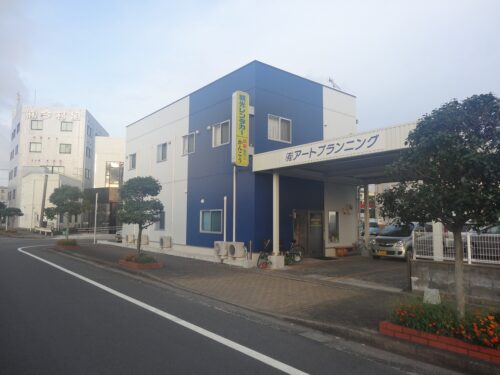 Dsc04028 民宿前を出発
