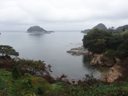 白石島と黒島