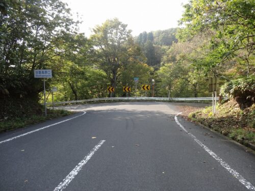 Dsc06400 世屋高原入口