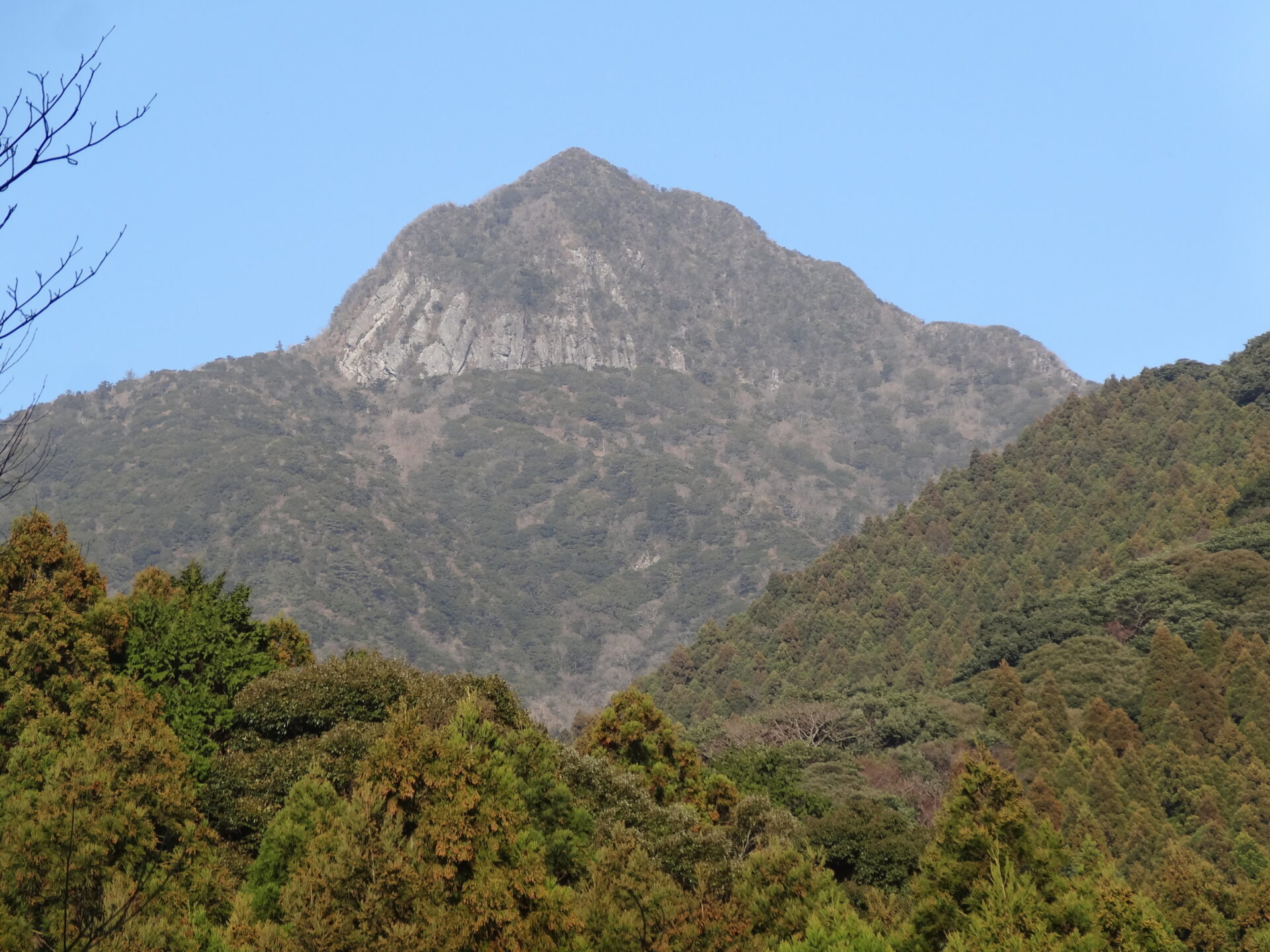 大村経ヶ岳