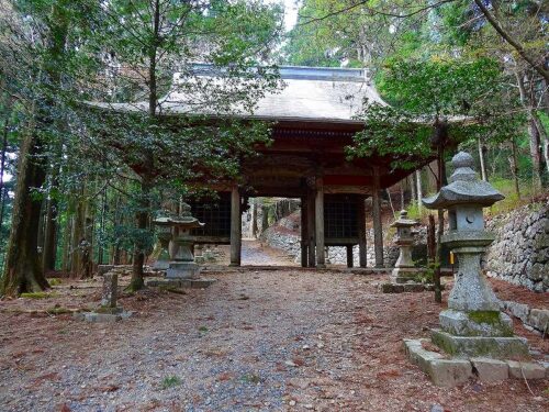 秋葉寺 山門