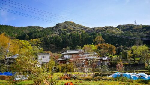 平木場集落から見る井樋ノ尾岳方面
