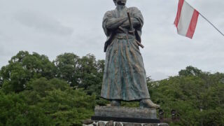 坂本龍馬像