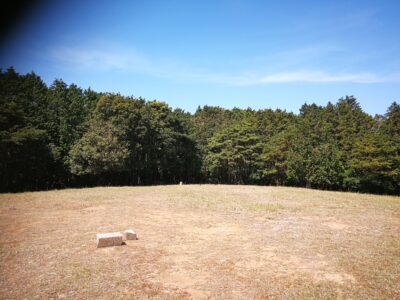 芝生広場