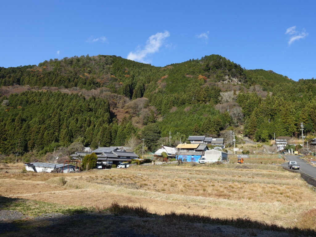 戒場山と戒場集落