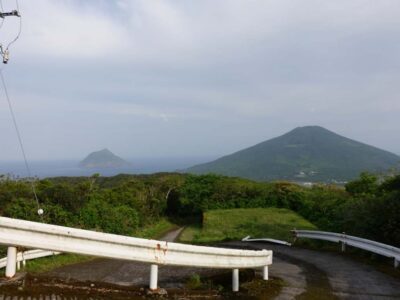 無線中継所から見る八丈富士