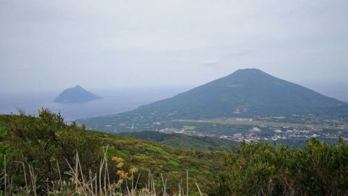 八丈富士と八丈小島