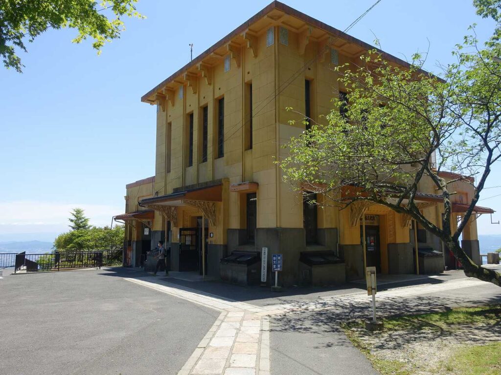 ｹｰﾌﾞﾙ比叡山　山頂駅