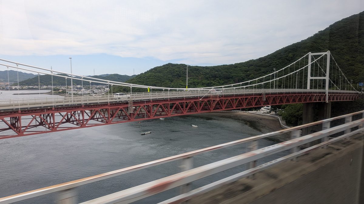 大鳴門大橋